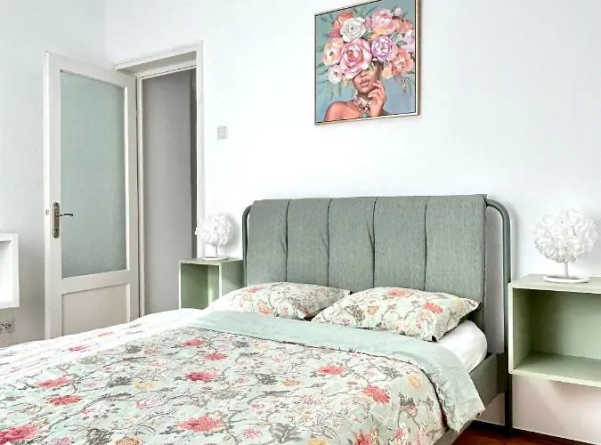 Apartament Parliament