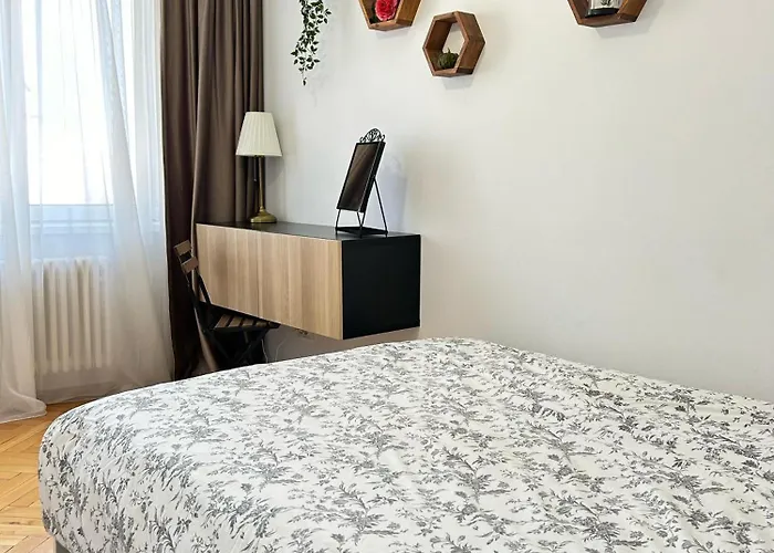 Parliament * Bukarest